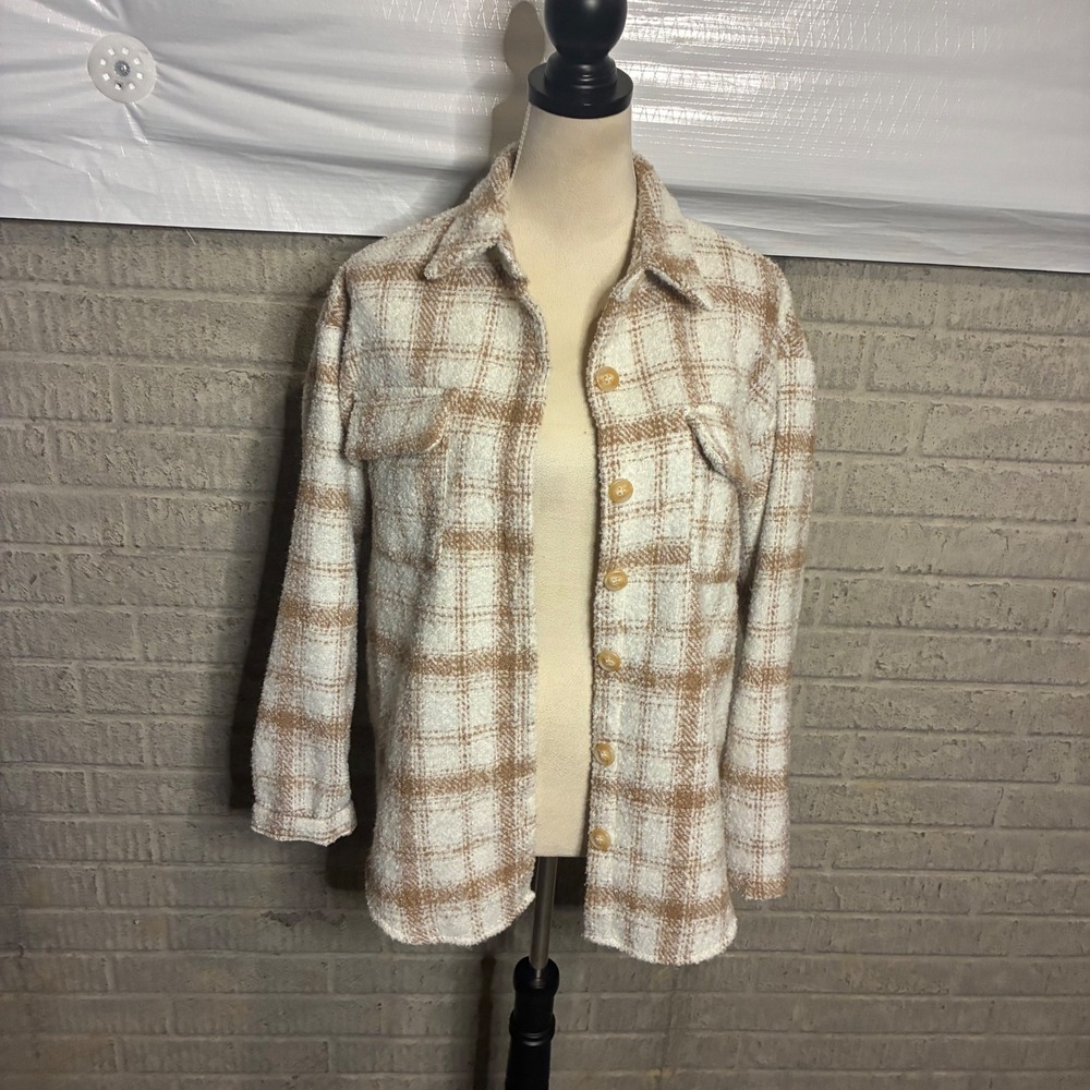 Goodnight Macaroon Tan Cream Plaid Boucle Shacket Shirt Jacket Women‎ Large